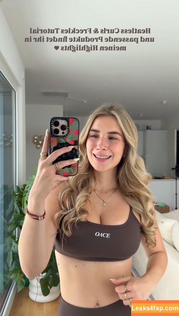 Paula Doeringer / mrs_black_cbr leaked photo photo #0484