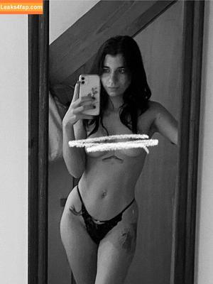 Paula Hergon photo #0016