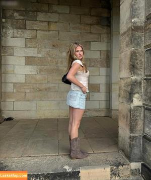 paula.nstl photo #0020