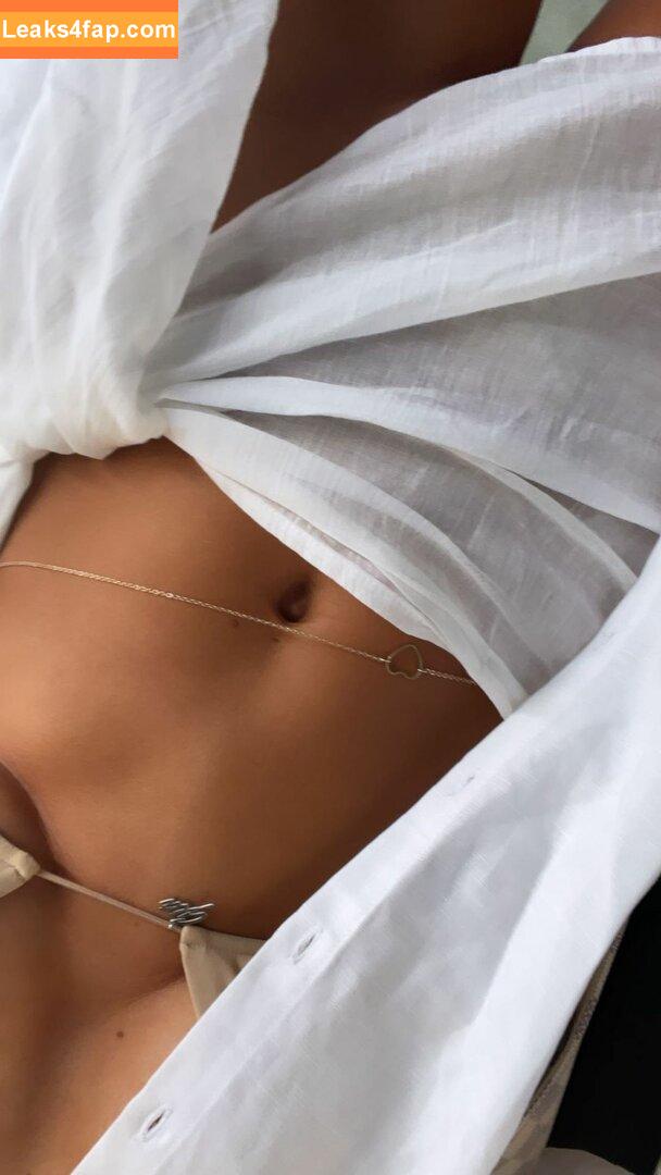 paulagonu / vicky_de_levine leaked photo photo #0021
