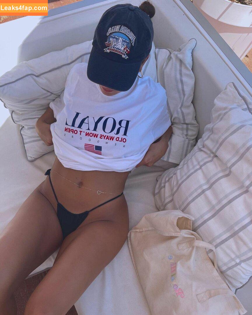 paulagonu / vicky_de_levine leaked photo photo #0026