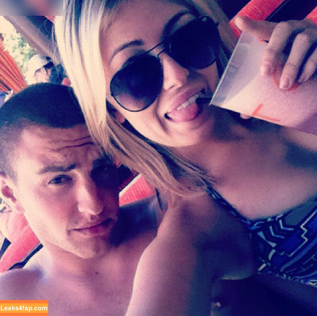 Paulina Gretzky / paulinagretzky leaked photo photo #0058