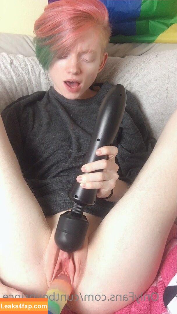 Pawprintprince / Luca Adler / Peachyypups / pawprinceph leaked photo photo #0019