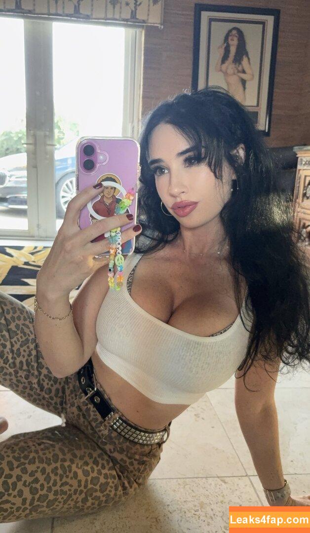 Pdylan550 / parisdylan550 leaked photo photo #0018