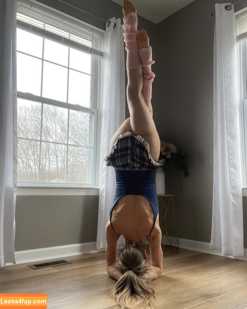 Peacefulfit / melissaluvsu leaked photo photo #0364