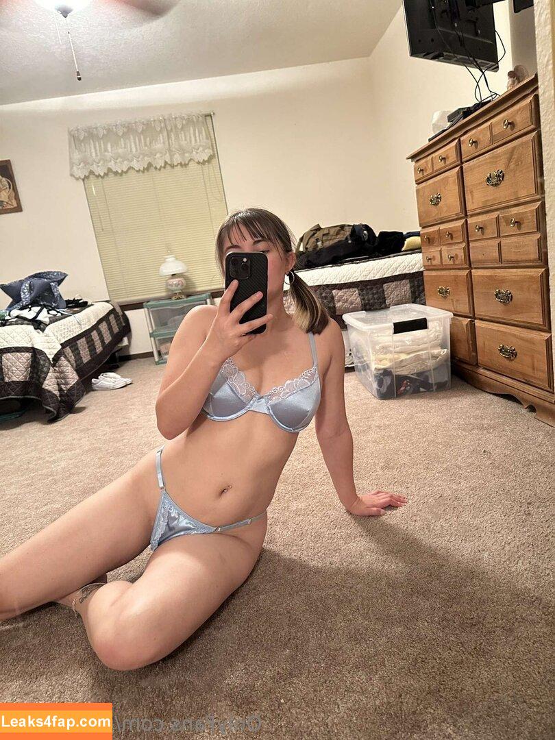 peach_luvr / lnvr_peach leaked photo photo #0001