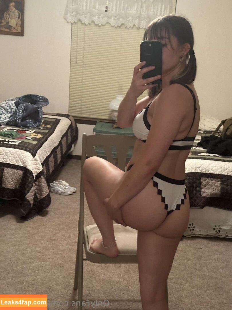 peach_luvr / lnvr_peach leaked photo photo #0002