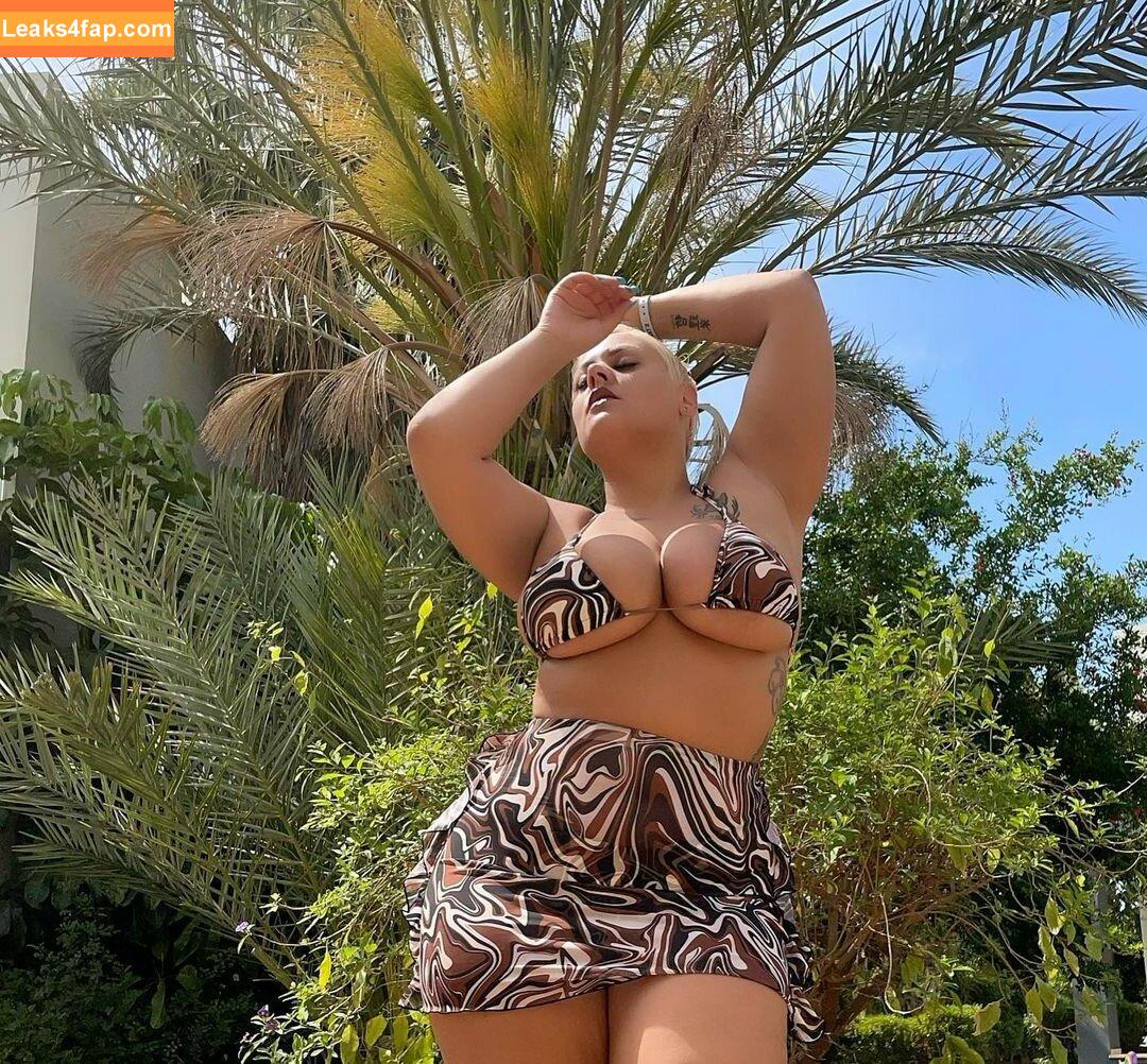 Peaches / https: / peaches_inthecut / peachtreeandme / pinkpeach4 leaked photo photo #0016