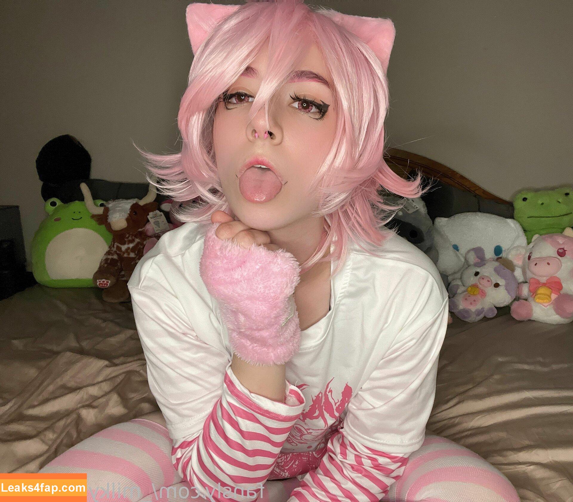 _PeachPawz / _milkypeaches leaked photo photo #0023
