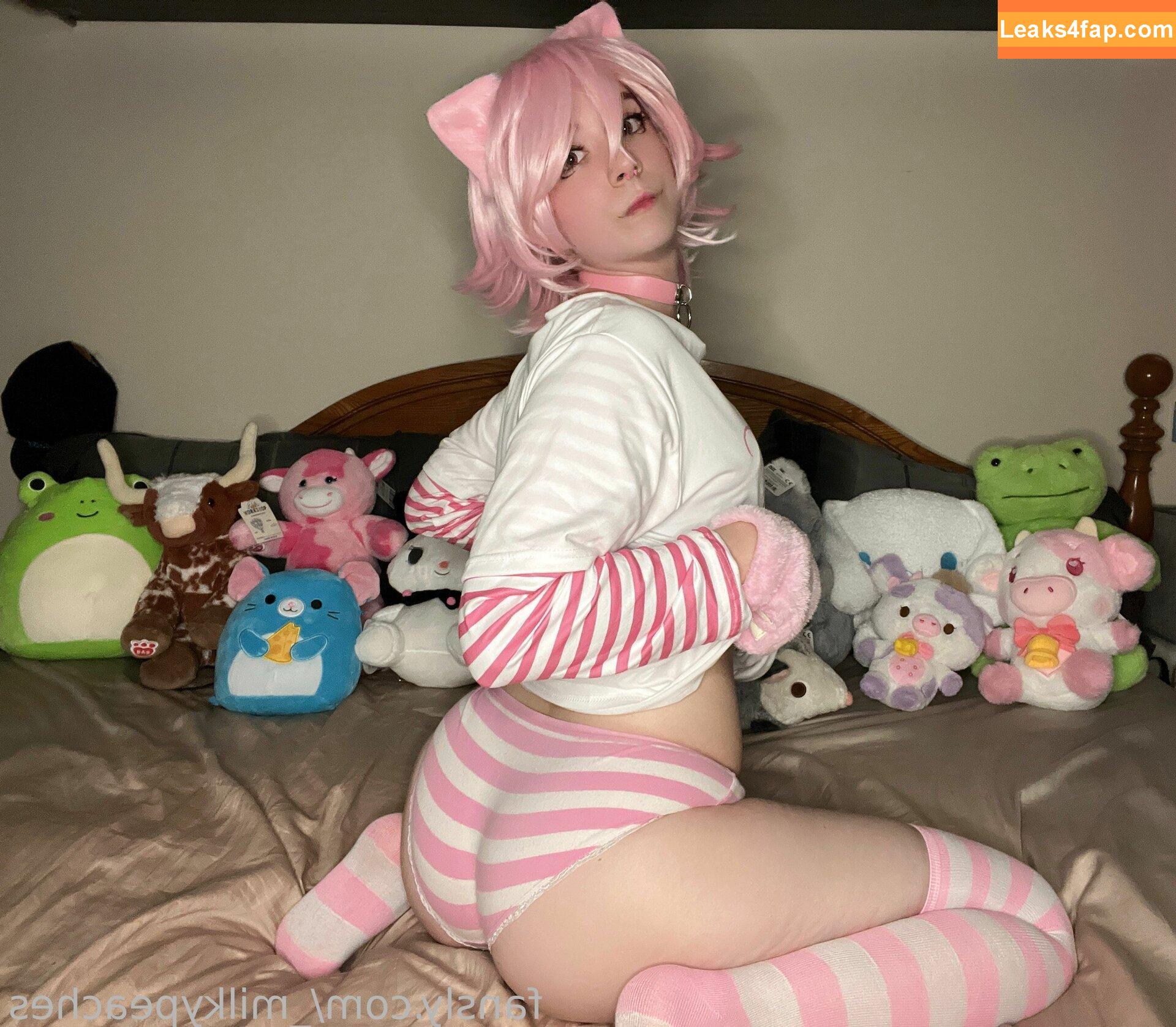 _PeachPawz / _milkypeaches leaked photo photo #0037
