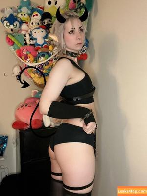 _PeachPawz photo #0158