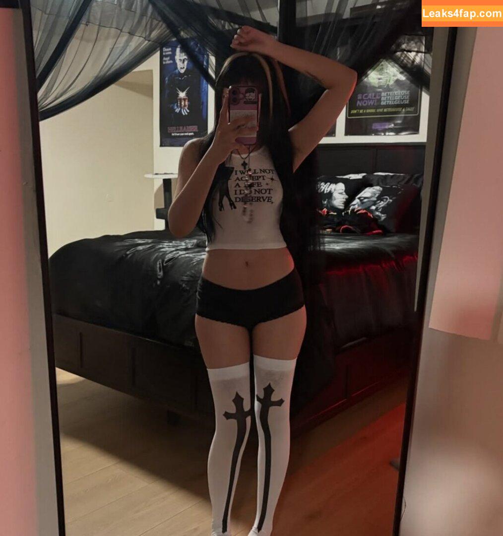 Pearl.666 / Pearlvip / x.pearll leaked photo photo #0025