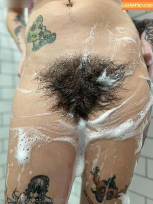 Pearl Sage - Hairy Queen photo #0233