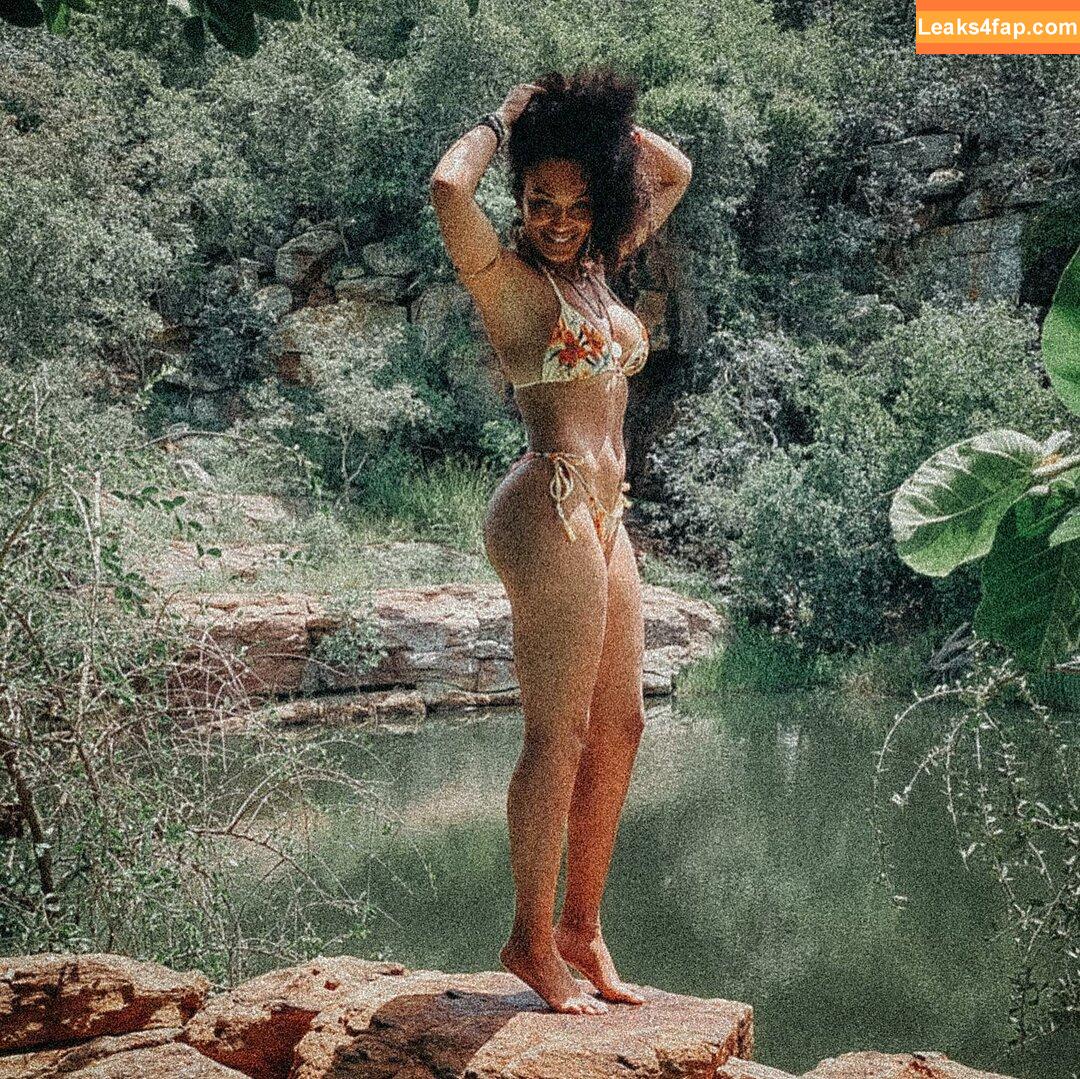 Pearl Thusi / pearlthusi leaked photo photo #0040