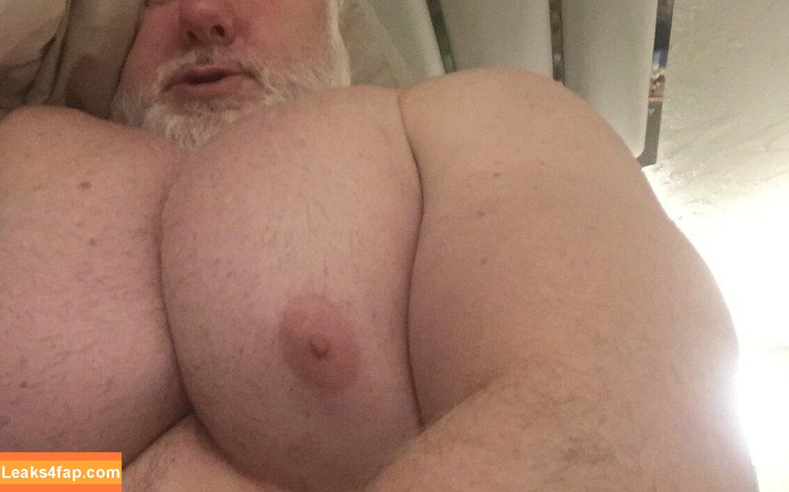 pecdad /  leaked photo photo #0064