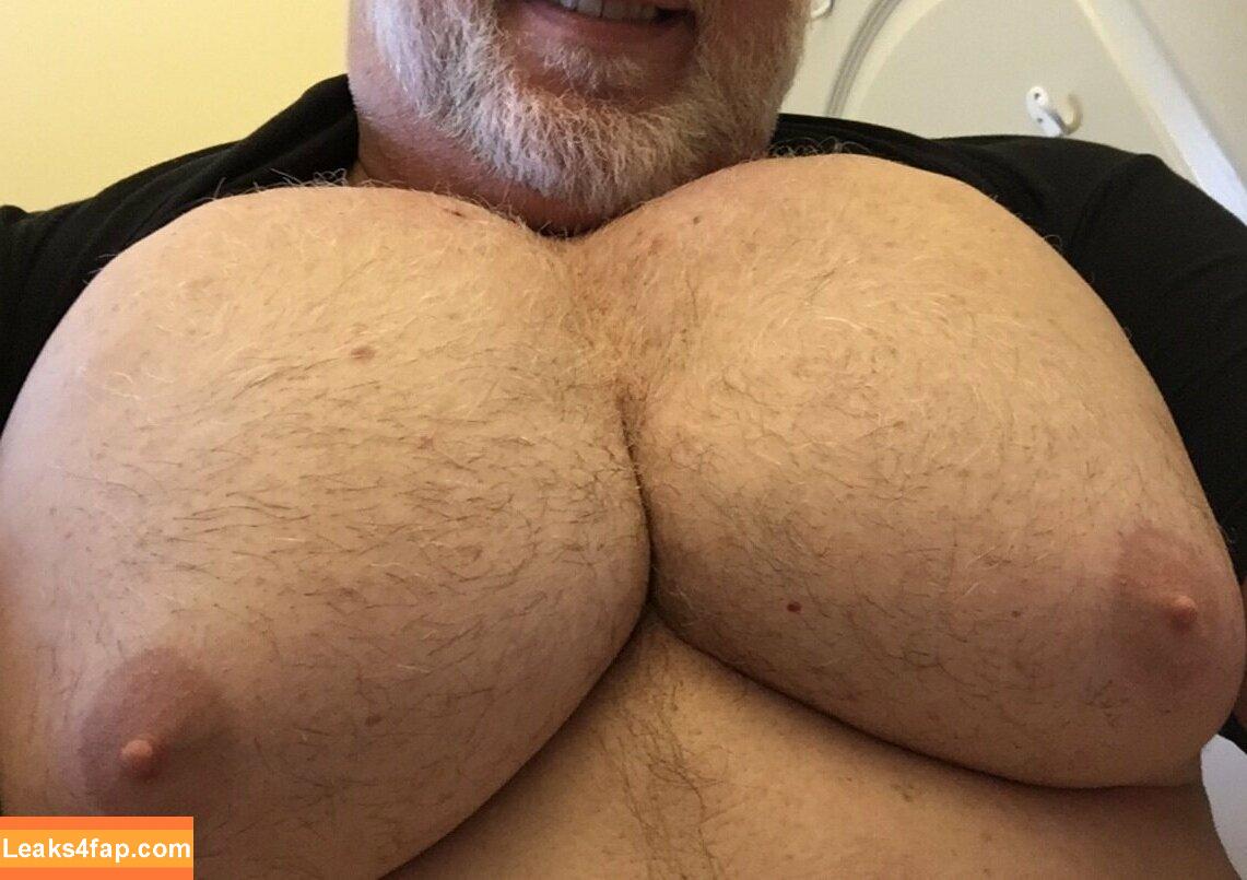 pecdad /  leaked photo photo #0073