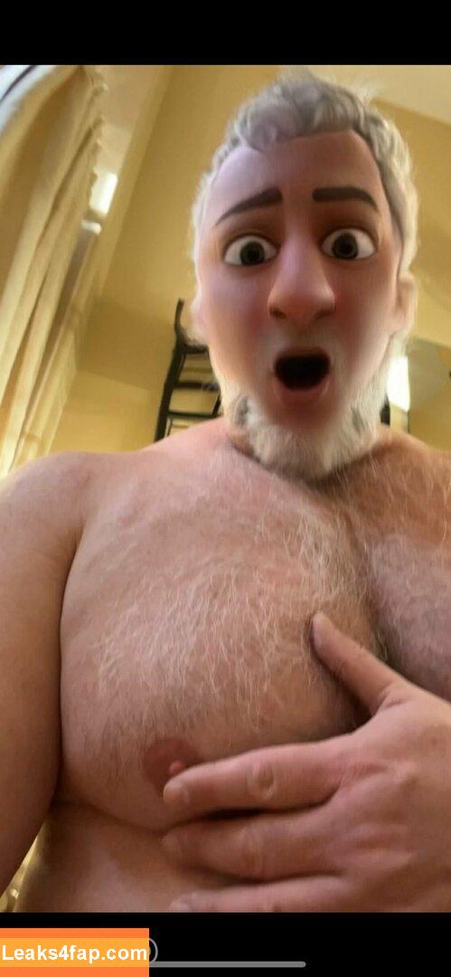 pecdad /  leaked photo photo #0122