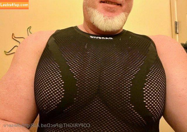 pecdad /  leaked photo photo #0188
