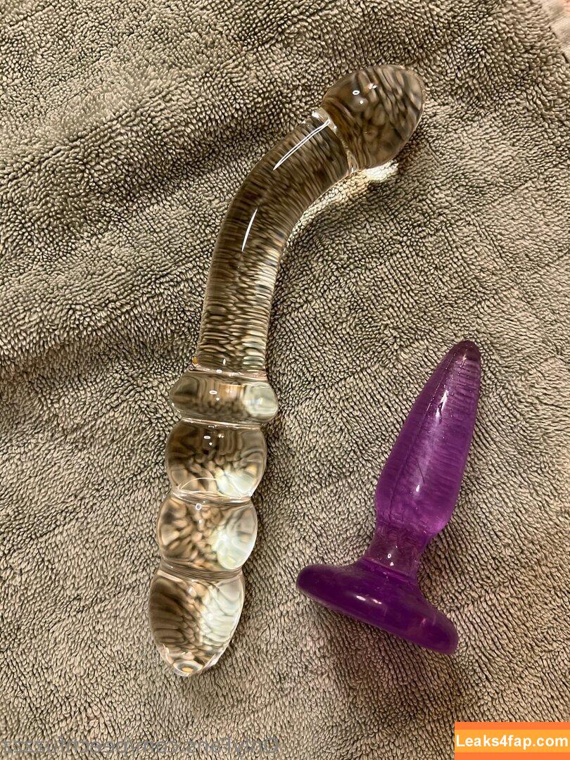Peechfuzzzz / peechfuzzzzz leaked photo photo #0452