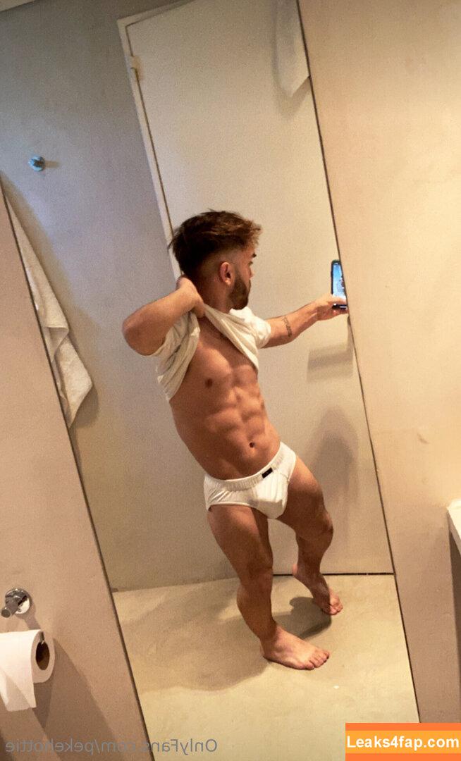 pekehottie / pinokehoe leaked photo photo #0077