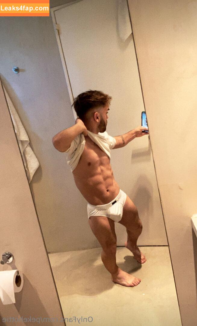 pekehottie / pinokehoe leaked photo photo #0104