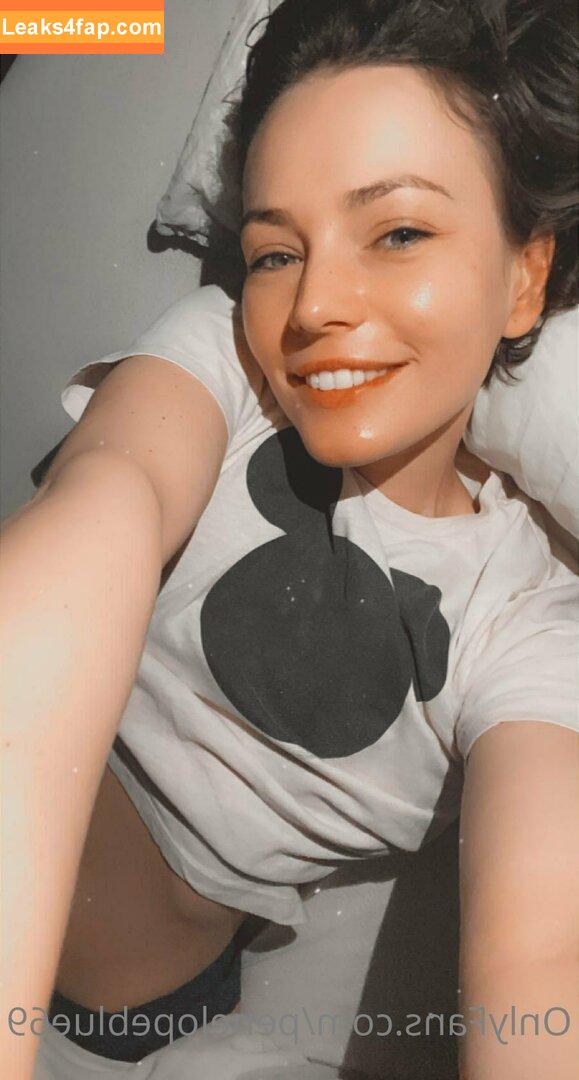 penelopeblue69 / penelopecruzoficial leaked photo photo #0019