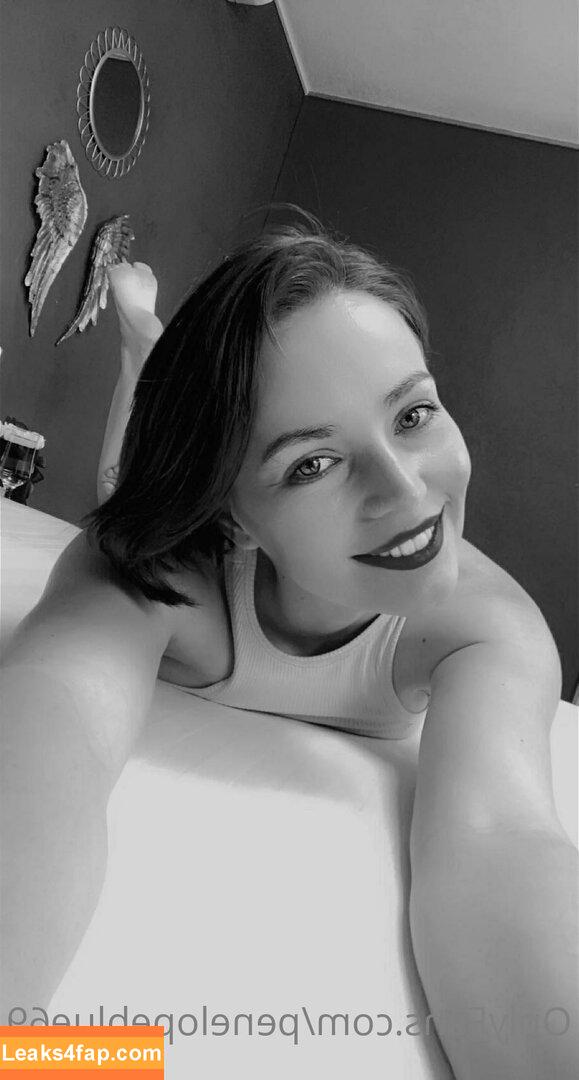 penelopeblue69 / penelopecruzoficial leaked photo photo #0026