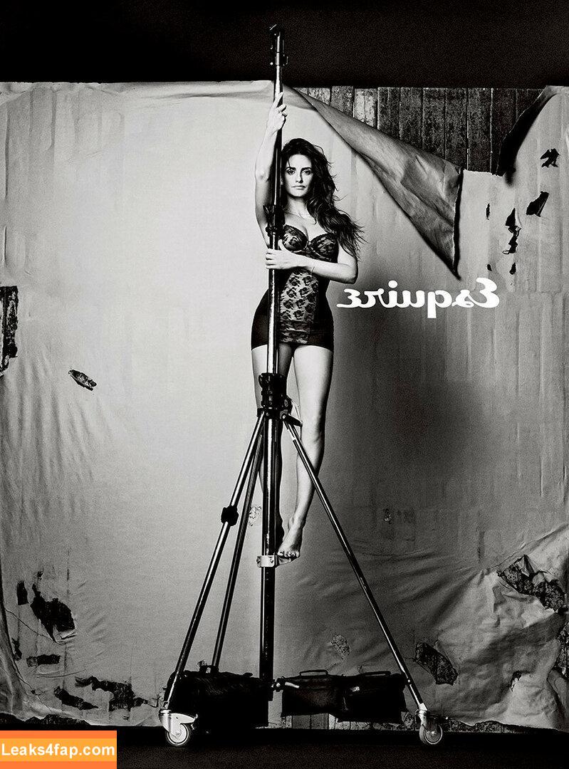 Penélope Cruz / PenelopeCruzOfi / penelopecruzoficial leaked photo photo #0090