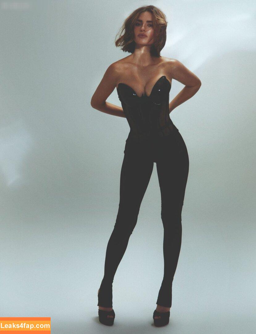 Penélope Cruz / PenelopeCruzOfi / penelopecruzoficial leaked photo photo #0194