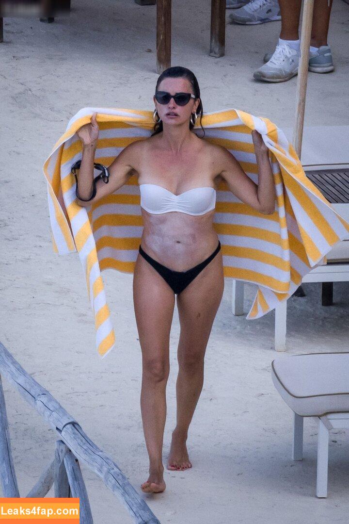 Penélope Cruz / PenelopeCruzOfi / penelopecruzoficial leaked photo photo #0227