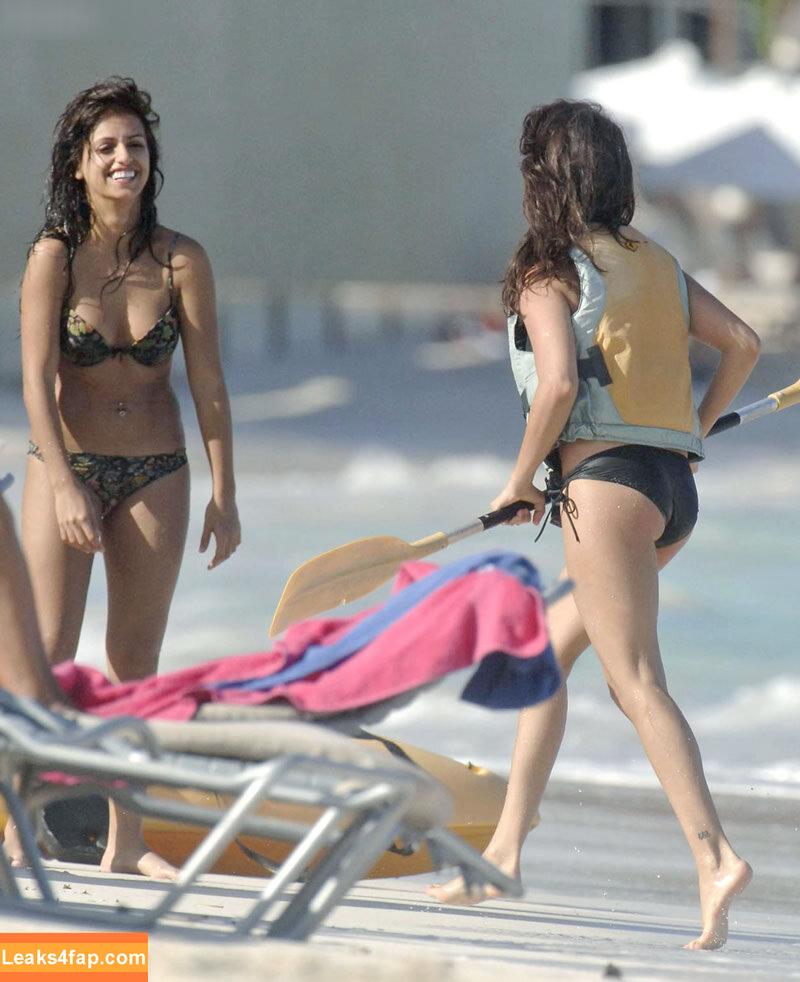 Penélope Cruz / PenelopeCruzOfi / penelopecruzoficial leaked photo photo #0235