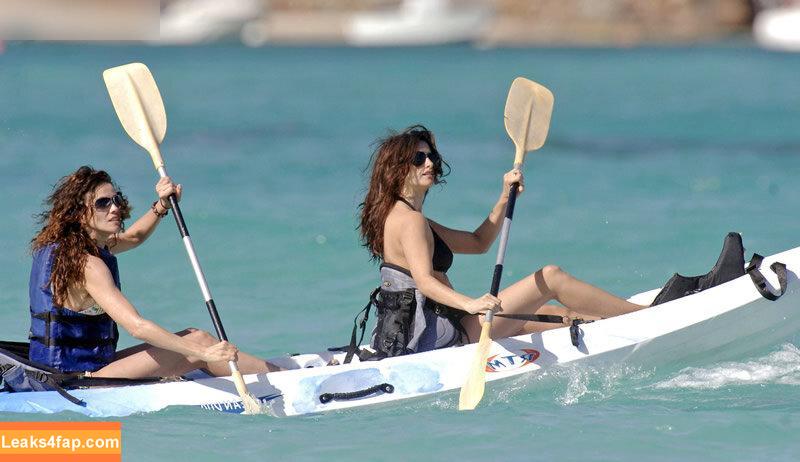 Penélope Cruz / PenelopeCruzOfi / penelopecruzoficial leaked photo photo #0238