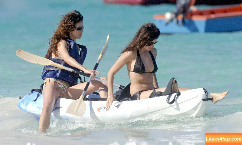 Penélope Cruz / PenelopeCruzOfi / penelopecruzoficial leaked photo photo #0239