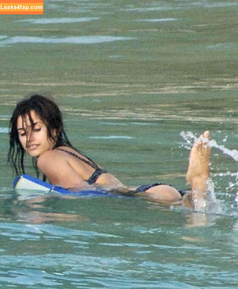 Penélope Cruz / PenelopeCruzOfi / penelopecruzoficial leaked photo photo #0251