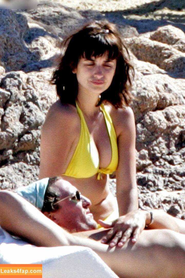 Penélope Cruz / PenelopeCruzOfi / penelopecruzoficial leaked photo photo #0263