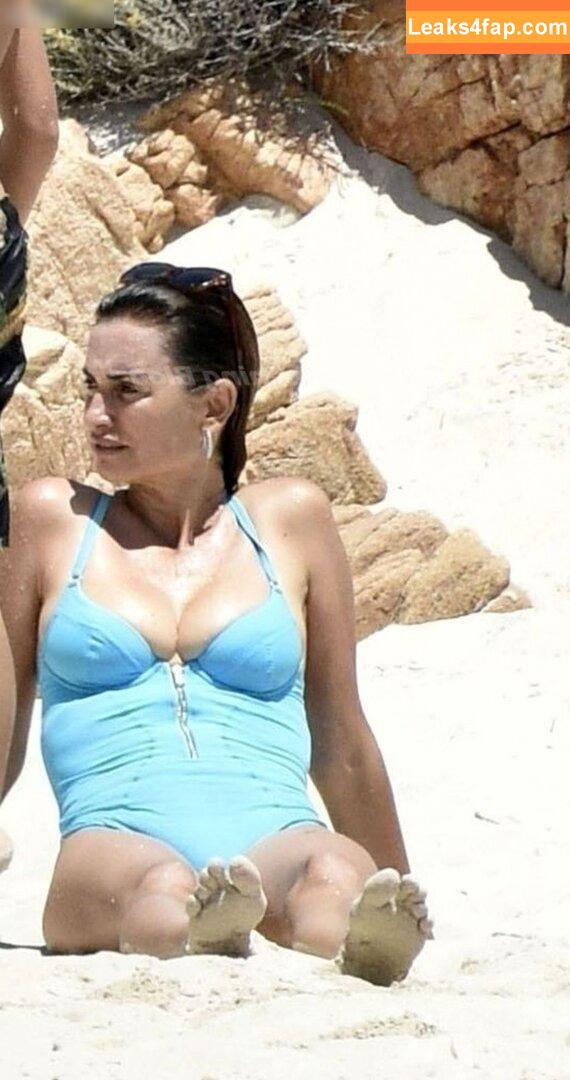 Penélope Cruz / PenelopeCruzOfi / penelopecruzoficial leaked photo photo #0281