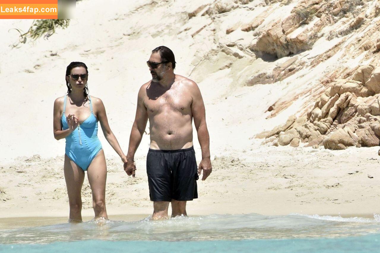 Penélope Cruz / PenelopeCruzOfi / penelopecruzoficial leaked photo photo #0282