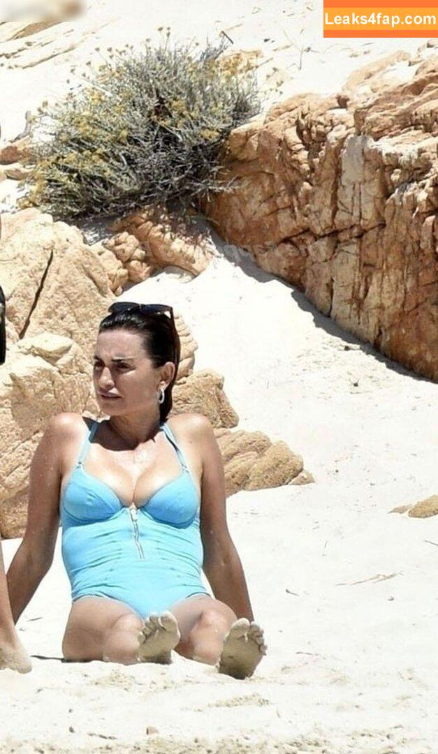 Penélope Cruz / PenelopeCruzOfi / penelopecruzoficial leaked photo photo #0288