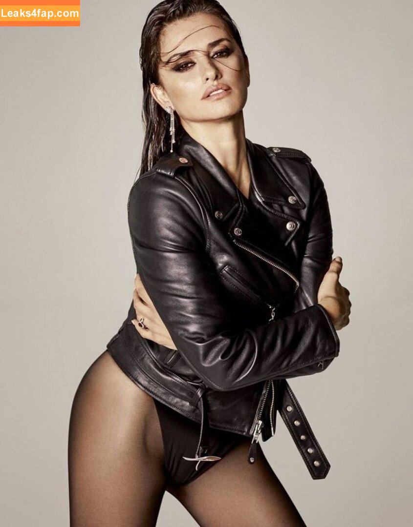 Penélope Cruz / PenelopeCruzOfi / penelopecruzoficial leaked photo photo #0301