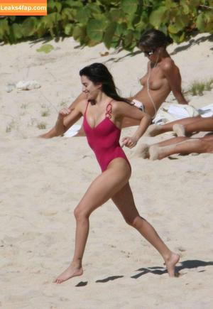 Penélope Cruz photo #0336