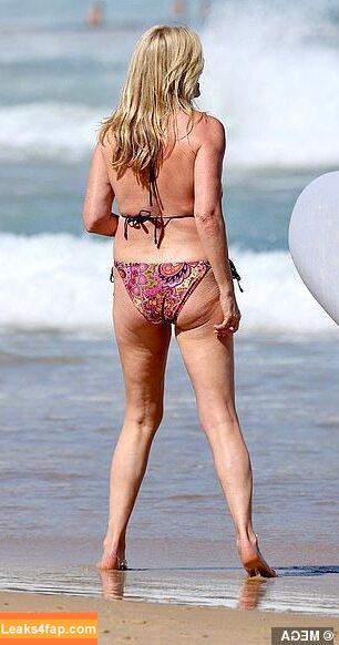 Penny Lancaster / penny.lancaster leaked photo photo #0009