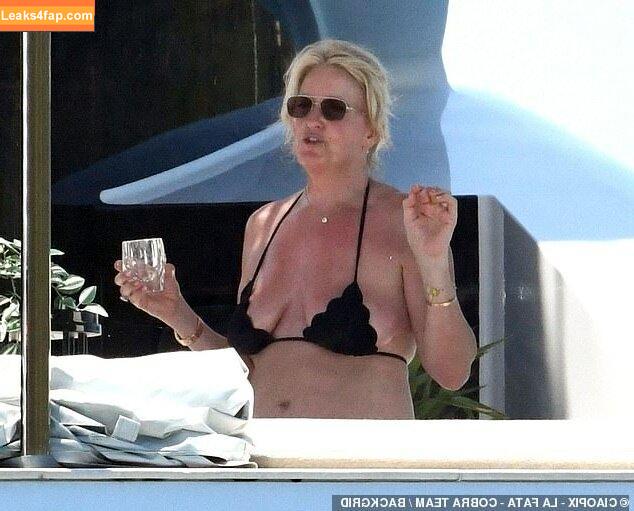 Penny Lancaster / penny.lancaster leaked photo photo #0030