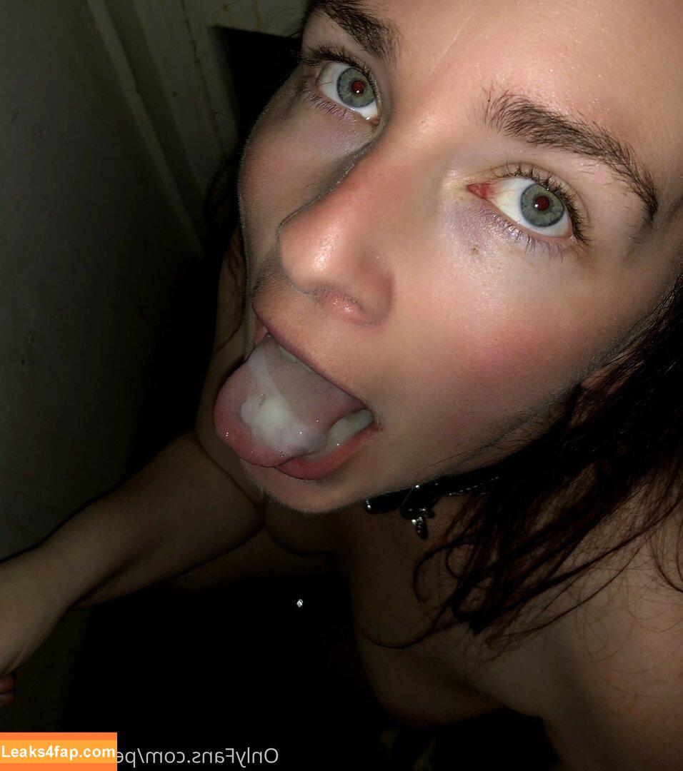 PennyCumslut / Theater Cum Slut / cumslutpenny leaked photo photo #0002