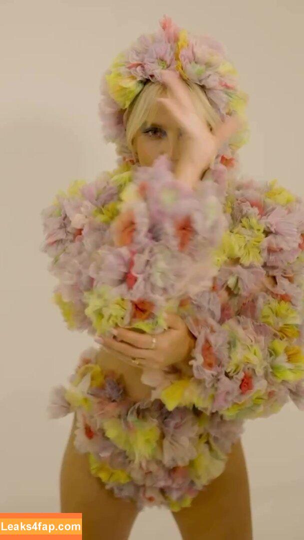 Perrie Edwards / perrieedwards leaked photo photo #0180