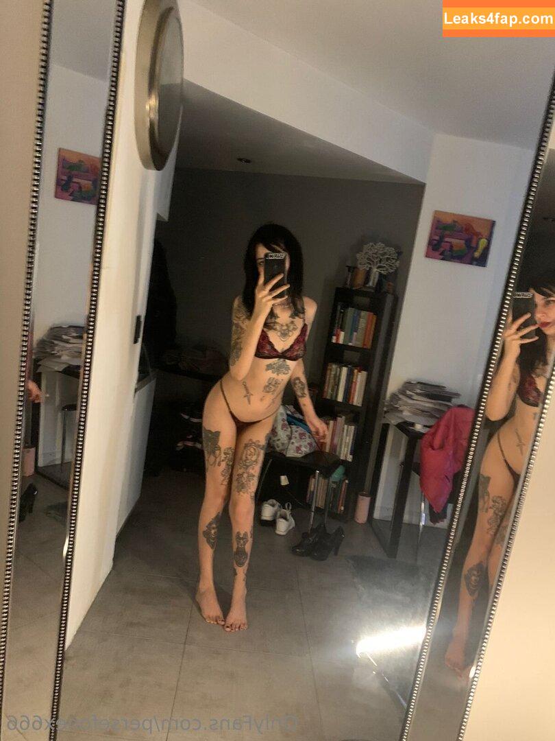 persefonex666 / persefone66 leaked photo photo #0005
