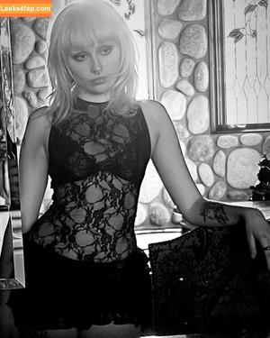 Persia Numan фото #0002