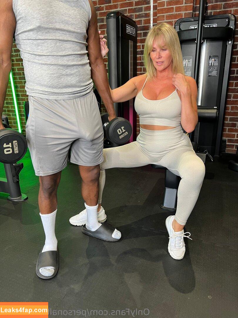 personaltrainersxxx / GymBunnies69 / personaltrainers4u leaked photo photo #0136