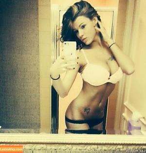 Peta Jensen photo #0850