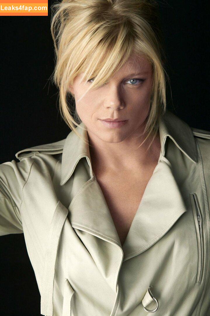 Peta Wilson / iampetawilson leaked photo photo #0013