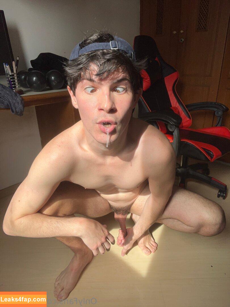 peter_br /  leaked photo photo #0053